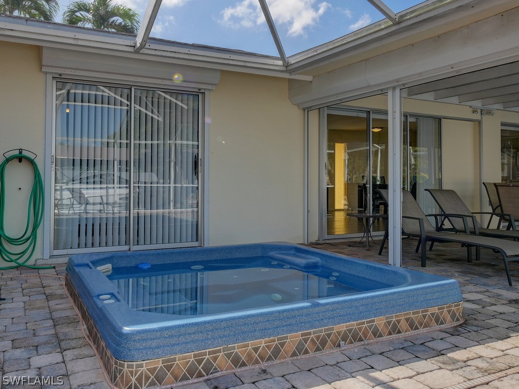 https://www.florida2000.com/images/latest/222017782-47121473.jpg