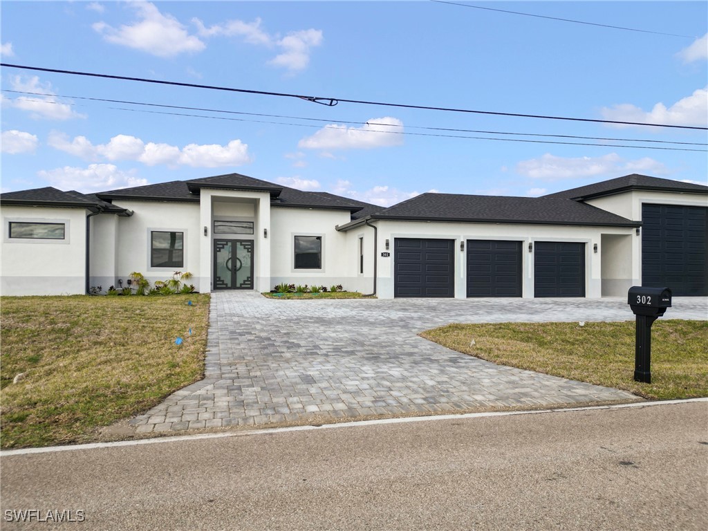 https://www.florida2000.com/images/latest/222035553.jpg