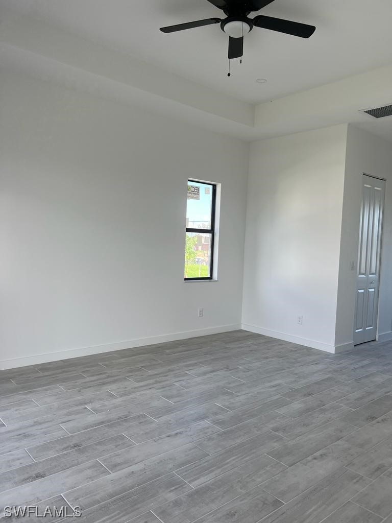 https://www.florida2000.com/images/latest/223052666-52084147.jpg