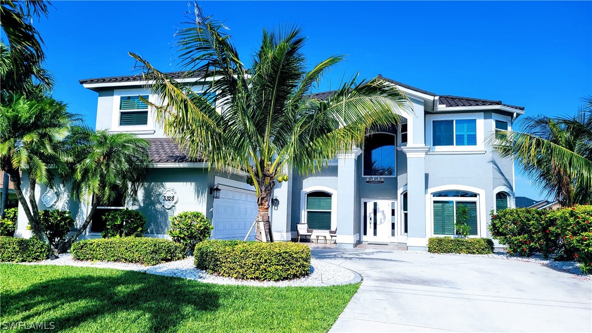 https://www.florida2000.com/images/latest/223069888.jpg