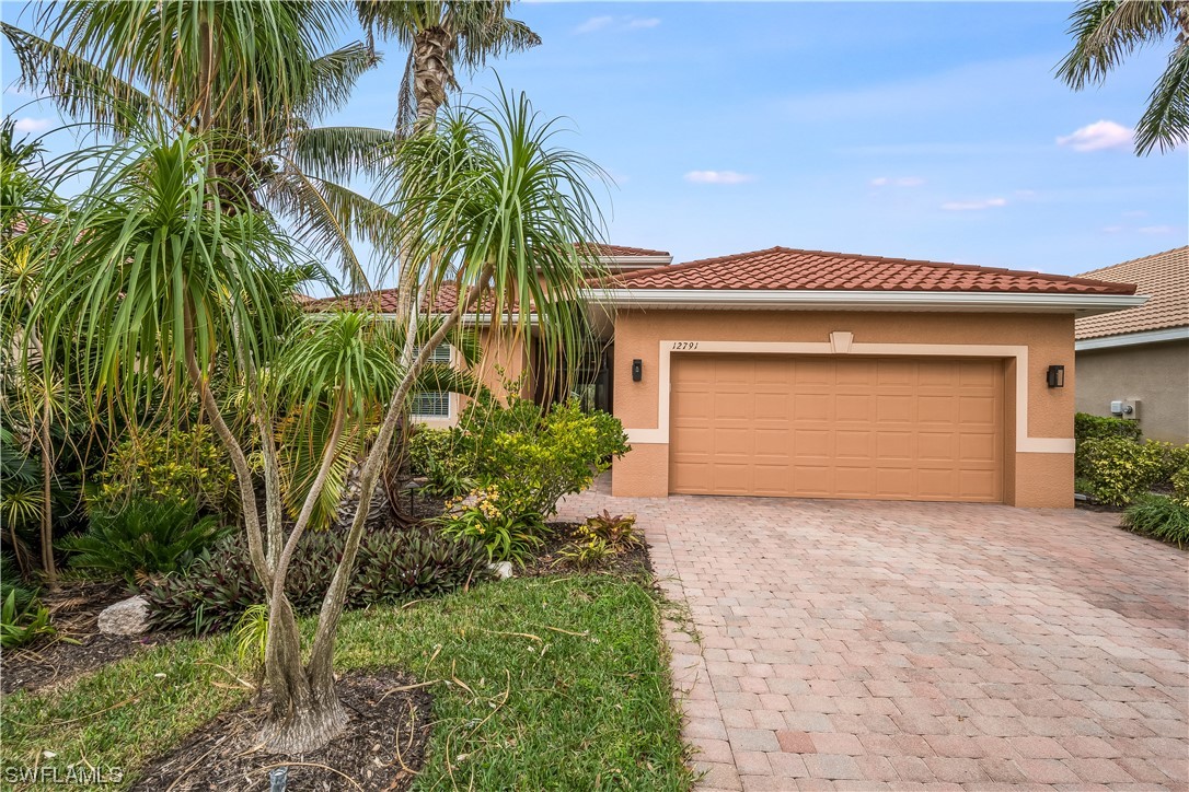 https://www.florida2000.com/images/latest/223082068.jpg
