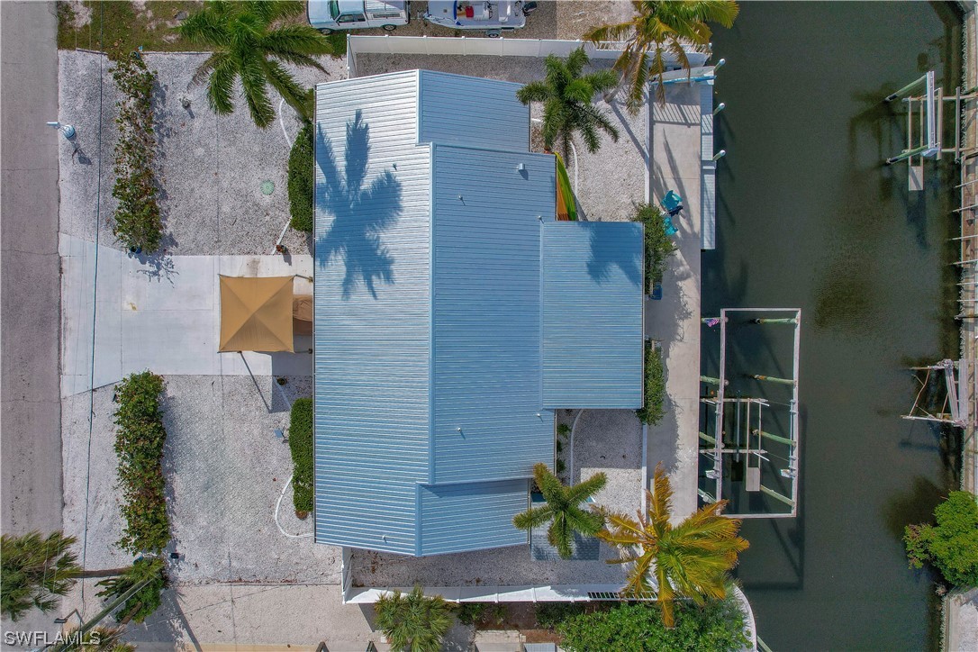 https://www.florida2000.com/images/latest/224002620.jpg