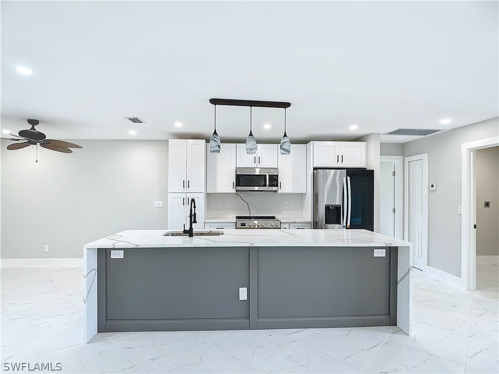 https://www.florida2000.com/images/latest/224054963-55969428.jpg