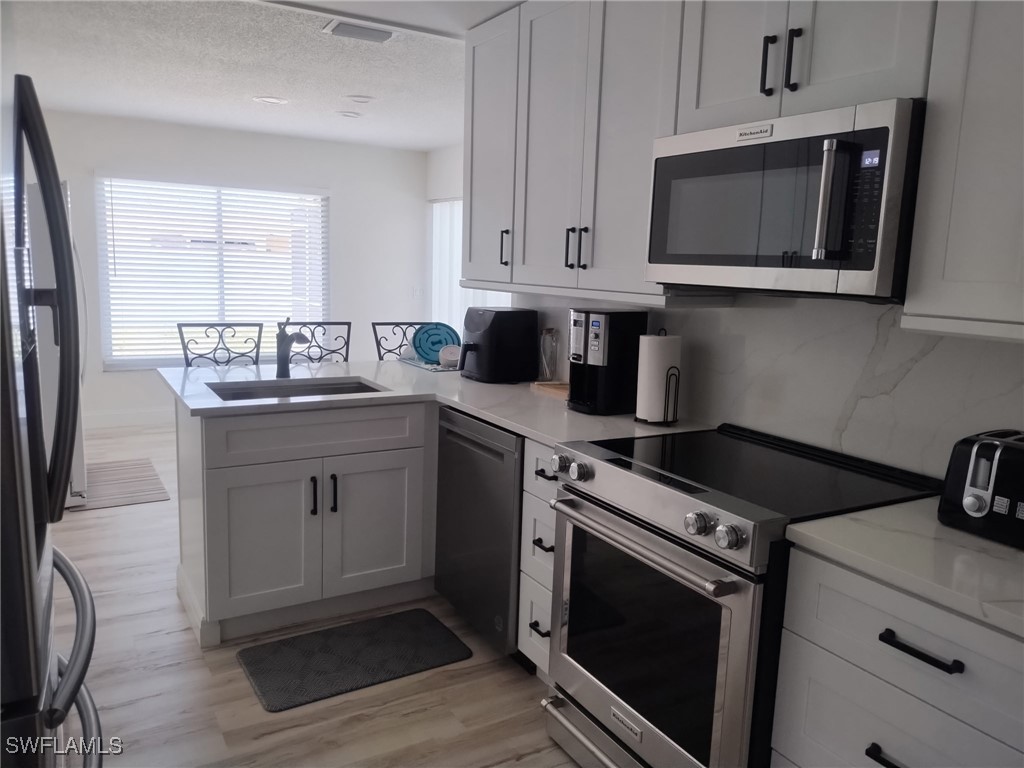 https://www.florida2000.com/images/latest/224061097-60158706.jpg