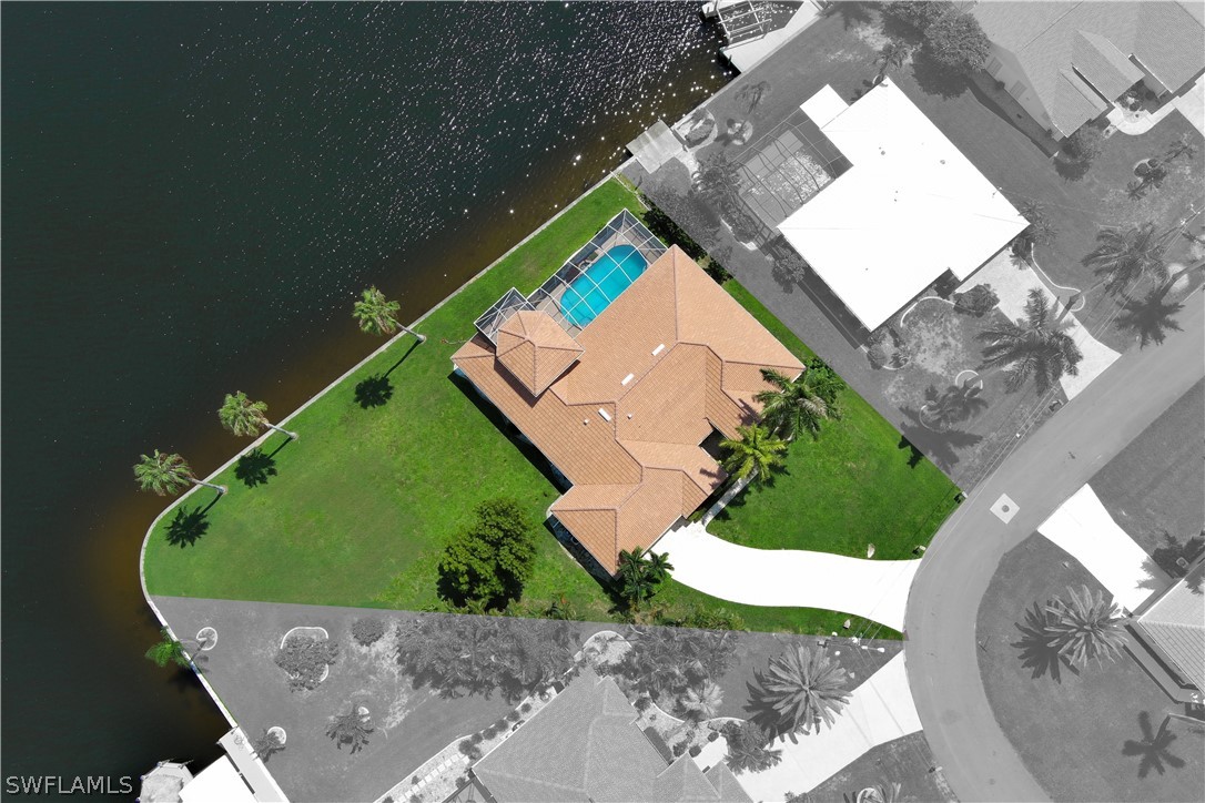 https://www.florida2000.com/images/latest/224063316-56304810.jpg
