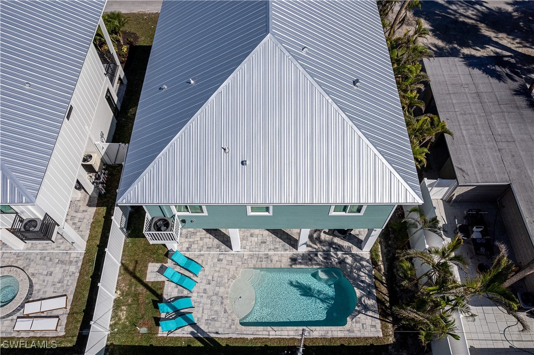 https://www.florida2000.com/images/latest/224074114-56729775.jpg