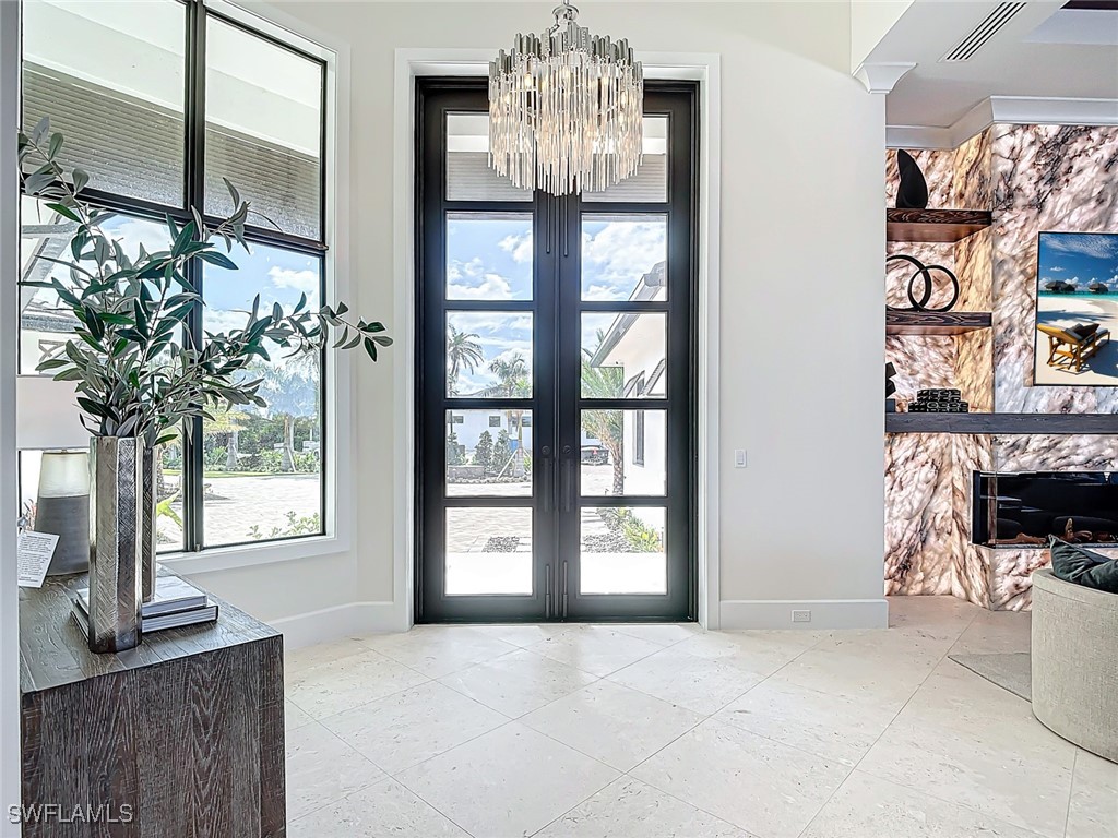 https://www.florida2000.com/images/latest/224084348-57153114.jpg