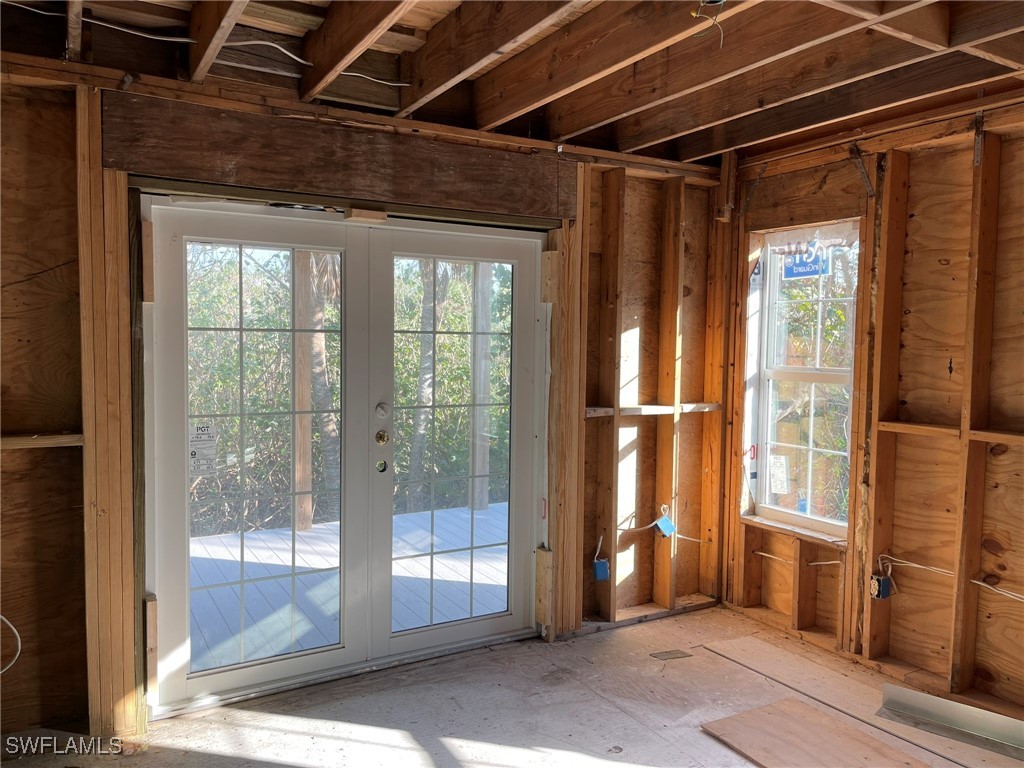 https://www.florida2000.com/images/latest/224093247-57499742.jpg