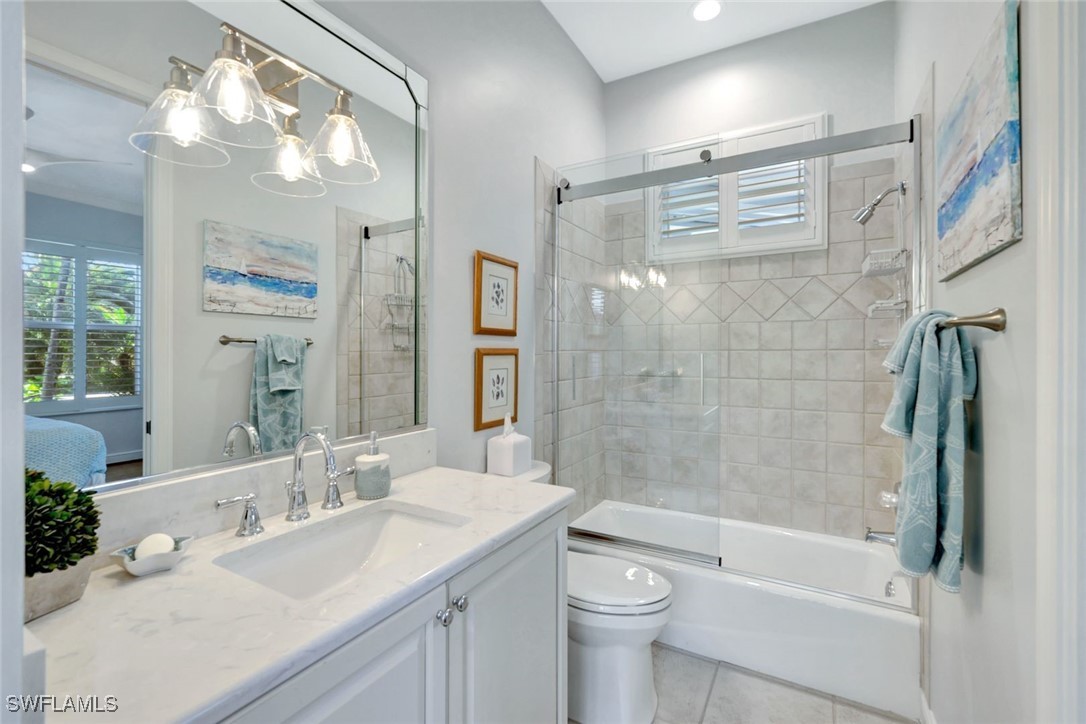 https://www.florida2000.com/images/latest/224098738-57730784.jpg