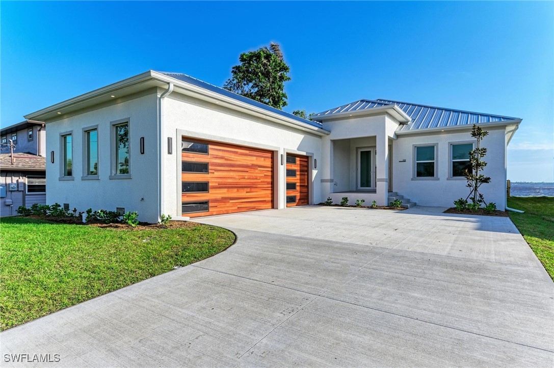 https://www.florida2000.com/images/latest/225003415.jpg