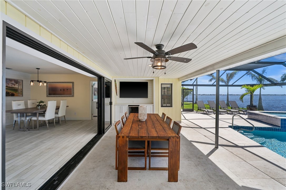 https://www.florida2000.com/images/latest/225028582-59436096.jpg
